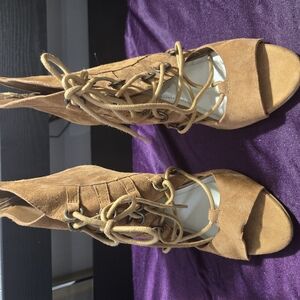 BCBGeneration Tan Heels Stylish and Versatile